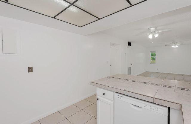 8830 W SAMPLE Road Gallery 4