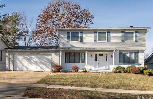 2285 Hill House Road photos photos