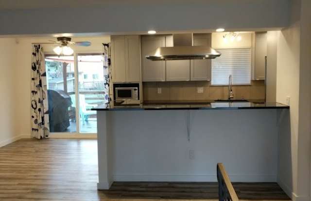 Beacon Hill 2 Story Home Gallery 2