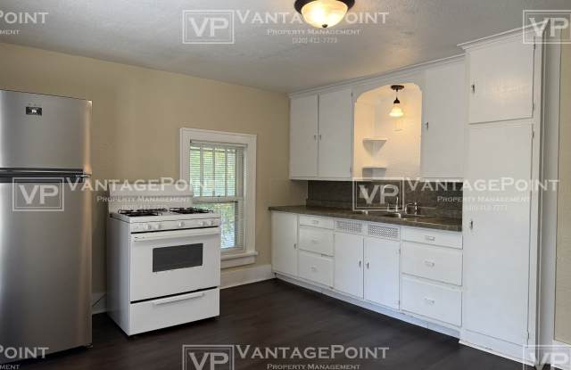 315 North Greenwood Avenue - Upper Gallery 2