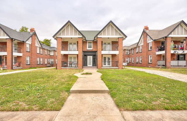 1 Bed 1 Bath apartment - Walking distant to the Plaza! - 1409 Northwest 17th Street, Oklahoma City, OK 73106