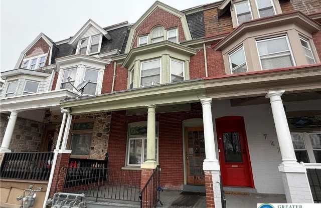 749 Saint John Street photos photos