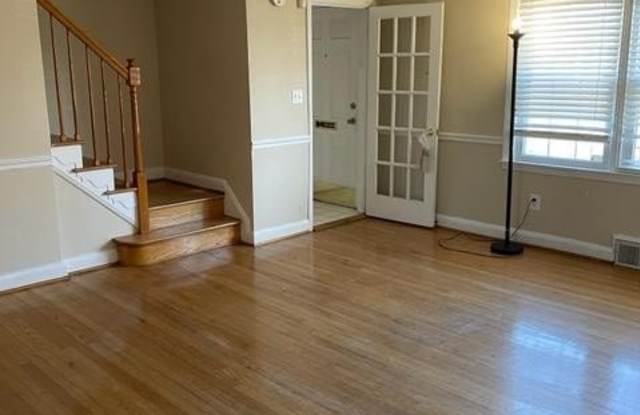 1605 GLEN KEITH Boulevard Gallery 3
