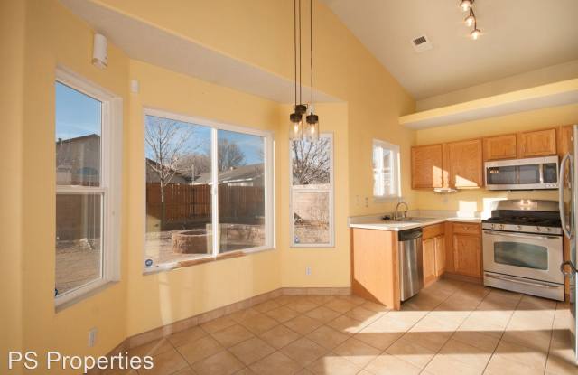 3051 Glorieta Meadows Gallery 3