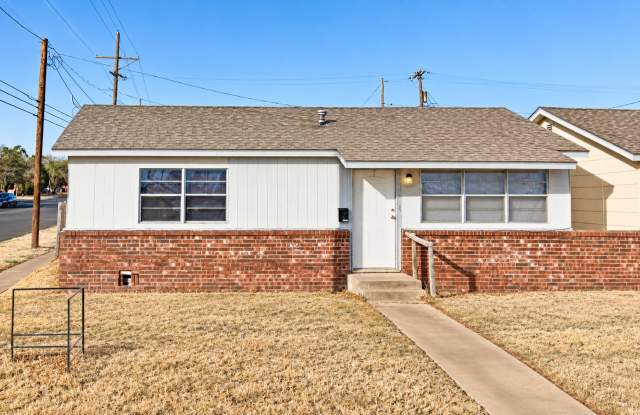 6518 Ave S Gallery 1