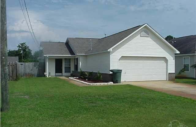 2430 Redoubt Ave - 2430 Redoubt Avenue, Warrington, FL 32507