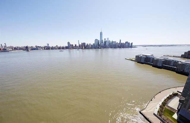 2 2ND ST Gallery 2
