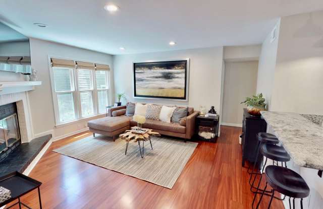 415 W 8th Street #D photos photos
