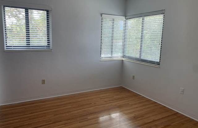 1975 Sw 17th Ct Gallery 4