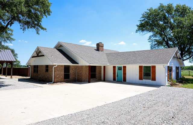 10575 Friendship Road Gallery 3