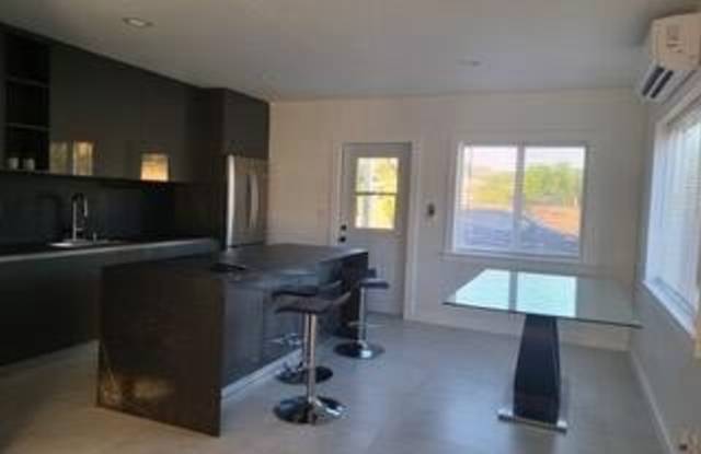 1351 W Mango Street photos photos