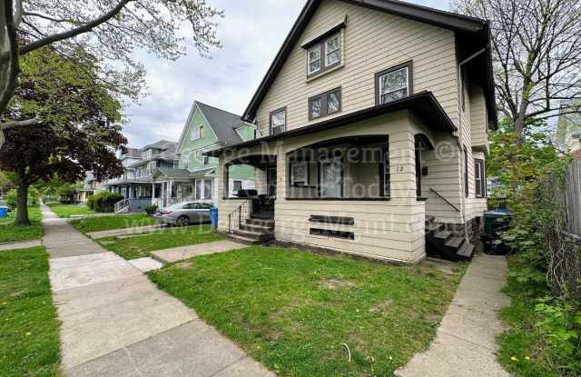 Spacious 3 Bedroom Townhome for Rent in Rochester NY! photos photos