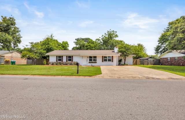 302 Brumbaugh Road photos photos