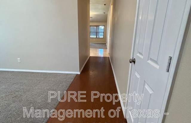 7628 Hollow Forest Drive Gallery 2