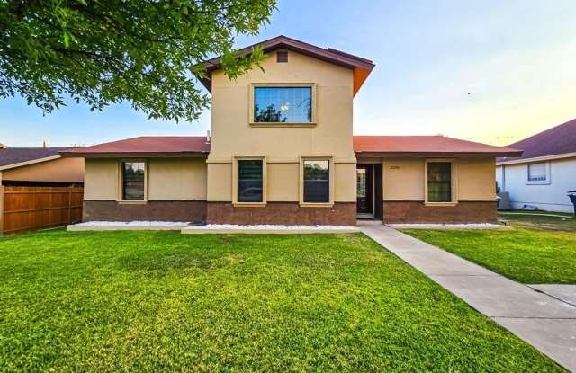 2296 Maria Del Refugio Dr. photos photos