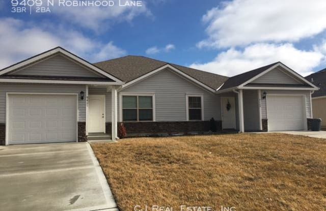9409 N Robinhood Lane - 9409 North Robinhood Avenue, Kansas City, MO 64154