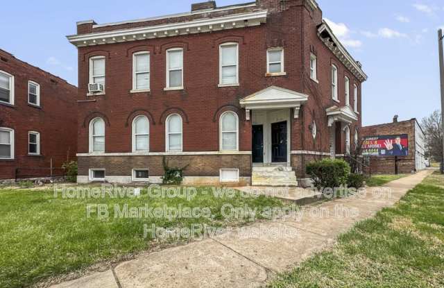 3280 Gravois Ave photos photos