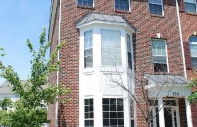 700 Crooked Creek Drive photos photos