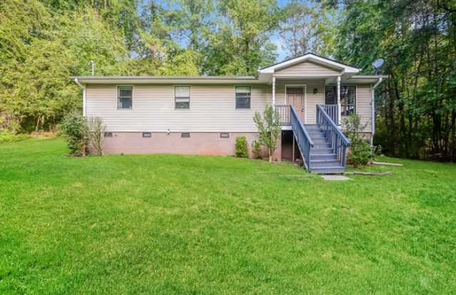 999 Fairview Road photos photos