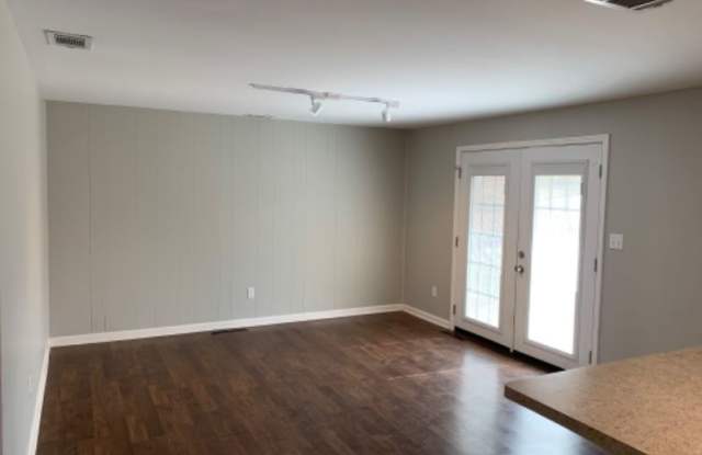 5578 Oslo Dr Gallery 2