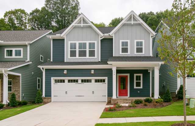Chatham Park 3 Bed 2.5 Bath Available in August! photos photos