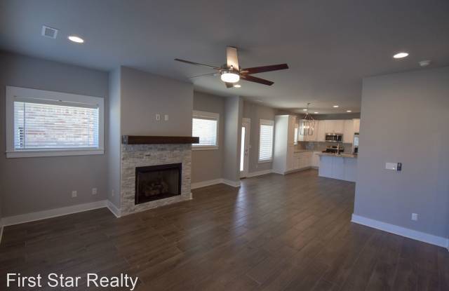 3485 W Tuscan Rd Gallery 2