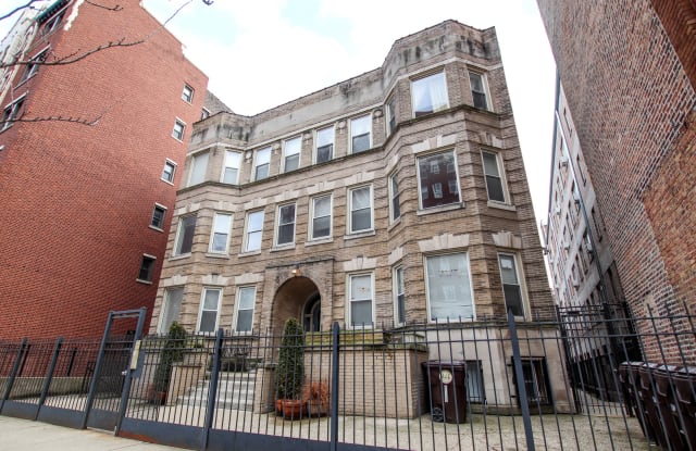 921 West Wilson Avenue - 921 West Wilson Avenue, Chicago, IL 60640