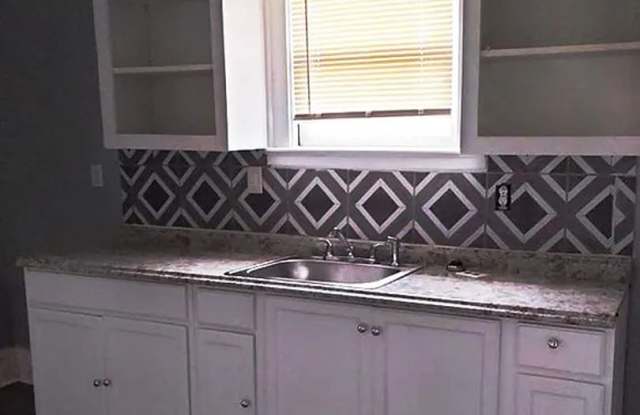 House For Rent 2649 Royal Ave, Groves, TX 77619 Gallery 4