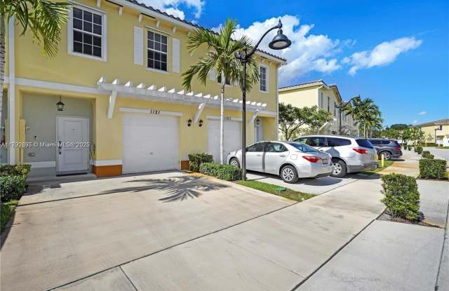 1121 NW 41 photos photos