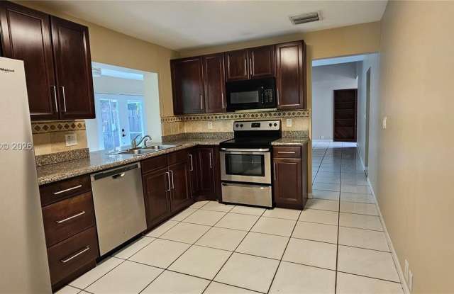 1451 W Sandpiper Cir Gallery 4