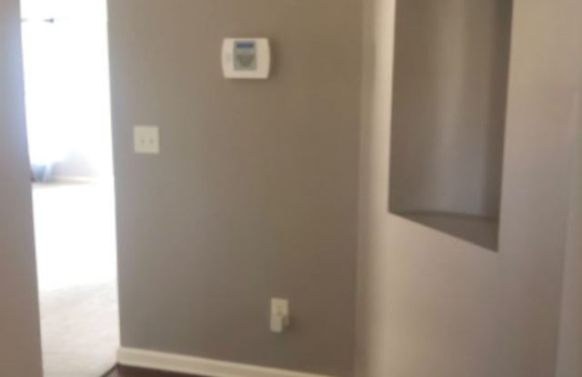 5025 Luker Ln Gallery 2