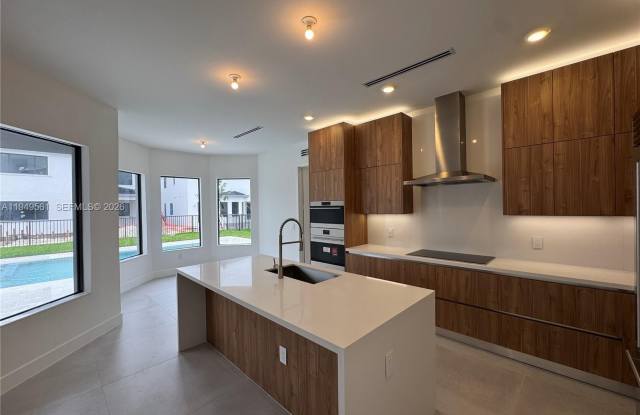 19749 NE 16th Pl photos photos 19749 NE 16th Pl photos photos