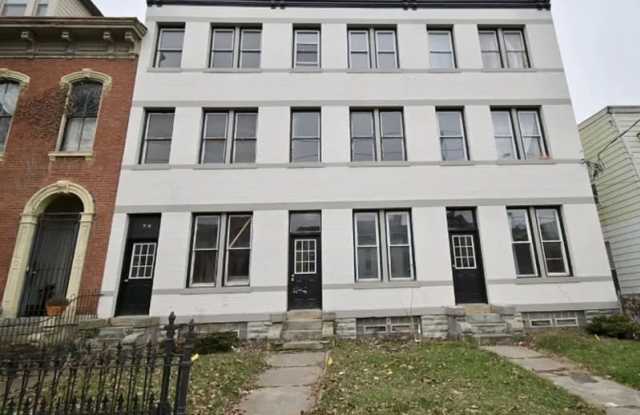 920 Washington Ave - 920 Washington Avenue, Newport, KY 41071
