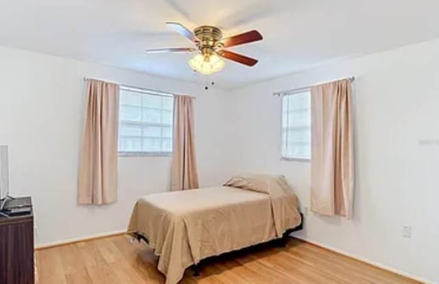 4228 Redcliff Pl Gallery 2