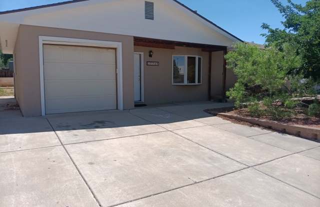 3 Bedroom, 2 Bathroom Home! Schedule a Showing Soon! photos photos 3 Bedroom, 2 Bathroom Home! Schedule a Showing Soon! photos photos