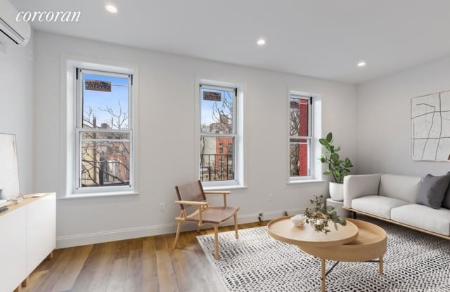 11 Carmine Street - 11 Carmine Street, New York City, NY 10014