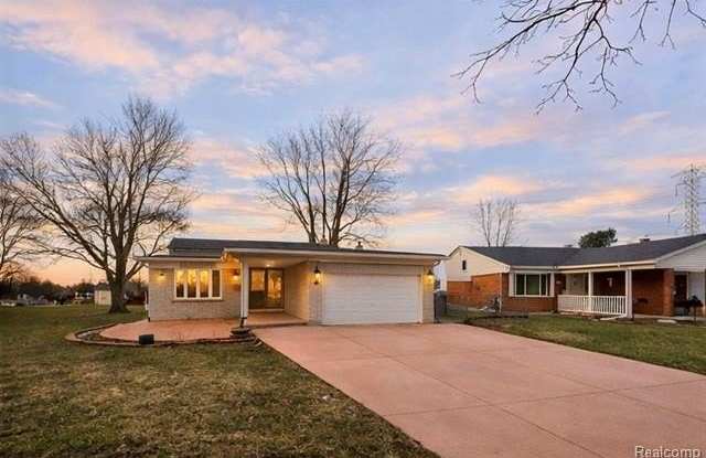 32607 Lancaster Drive photos photos