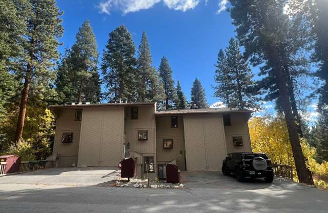 3-Bed 3-Bath Mountain Home photos photos 3-Bed 3-Bath Mountain Home photos photos