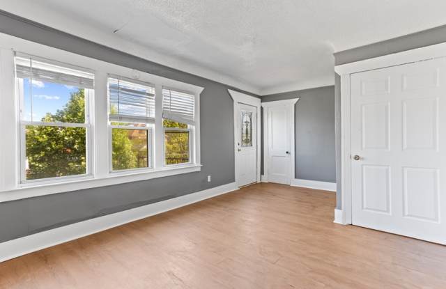 2045 Clements Street - 2 Gallery 3