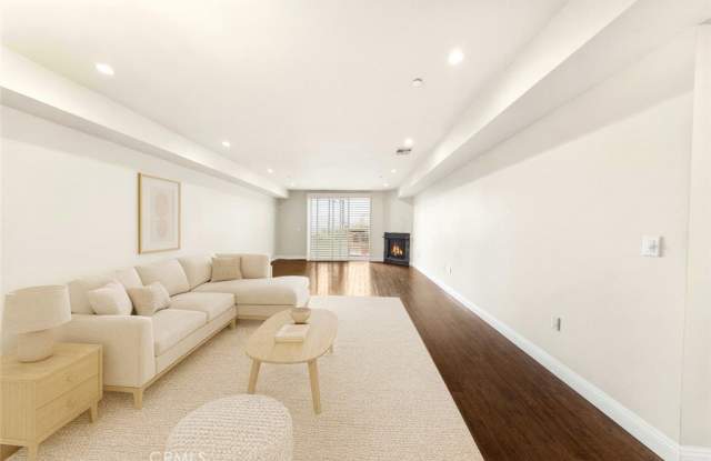 11218 Camarillo Street - 11218 Camarillo Street, Los Angeles, CA 91602 11218 Camarillo Street - 11218 Camarillo Street, Los Angeles, CA 91602