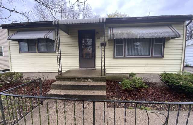 232 Tennessee Ave - 232 Tennessee Avenue, Danville, IL 61832