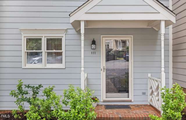 111 Strass Court Gallery 2