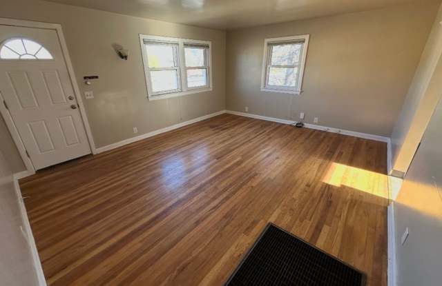1 bed 1 bathroom Single Family Home photos photos