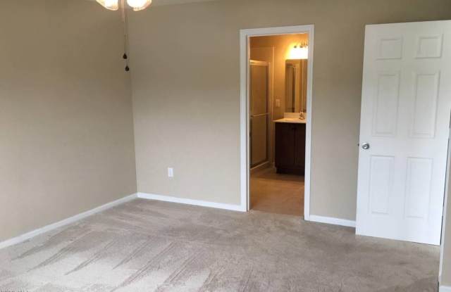 15054 DURBIN COVE WAY Gallery 4