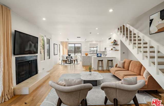 1007 Euclid St - 1007 Euclid Street, Santa Monica, CA 90403