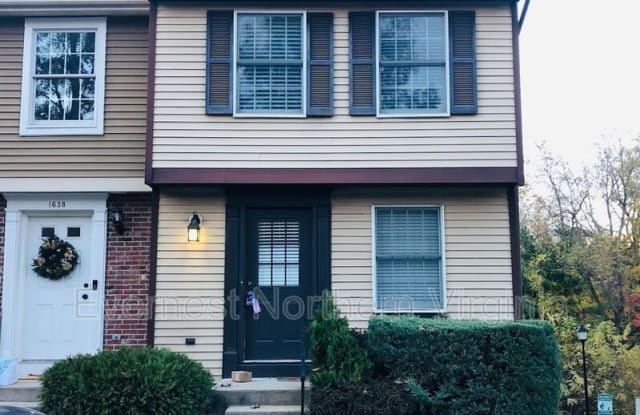 1636 Devil Ln - 1636 Devil Lane, Lake Ridge, VA 22192
