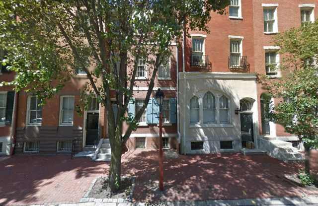 721 SPRUCE Street Gallery 3