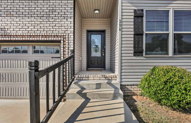 256 Azalea Dr. Oak Grove, KY 42262 Gallery 3