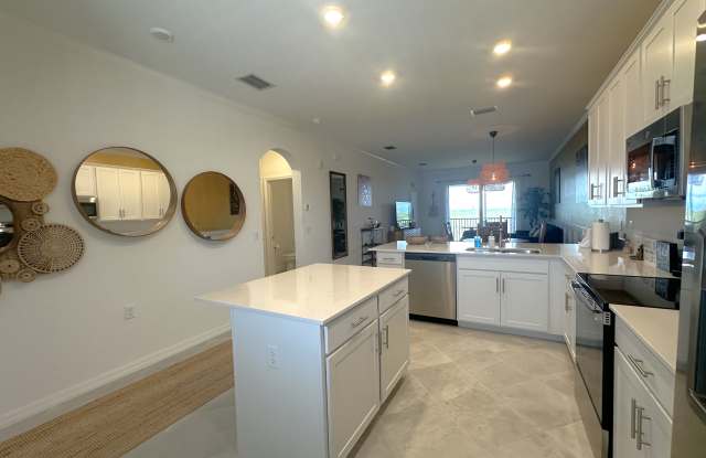 14211 Heritage Landing Blvd Unit 1444 Gallery 2