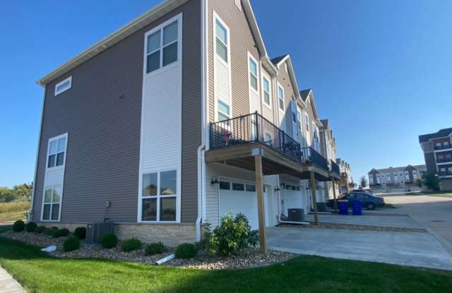 $2,275 | 3 Bedroom, 2.5 Bathroom Town Home | Pet Friendly | Sublease* | Available for August 1st, 2026 Move In!* photos photos $2,275 | 3 Bedroom, 2.5 Bathroom Town Home | Pet Friendly | Sublease* | Available for August 1st, 2026 Move In!* photos photos